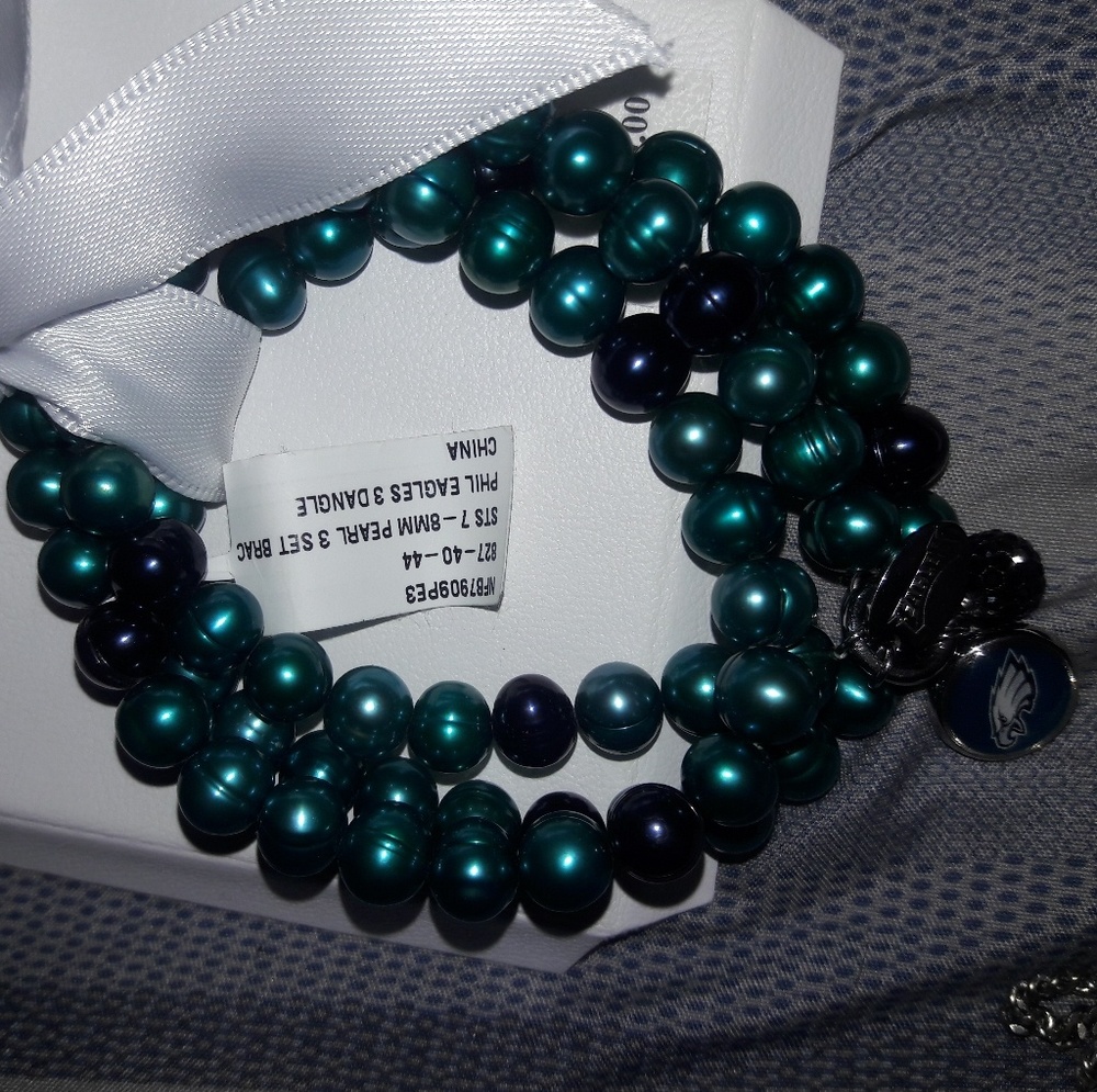 Philadelphia Eagles pearl 3 bracelets set